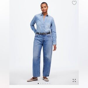 Madewell The Curvy Darted Barrel-Leg Jean size 27